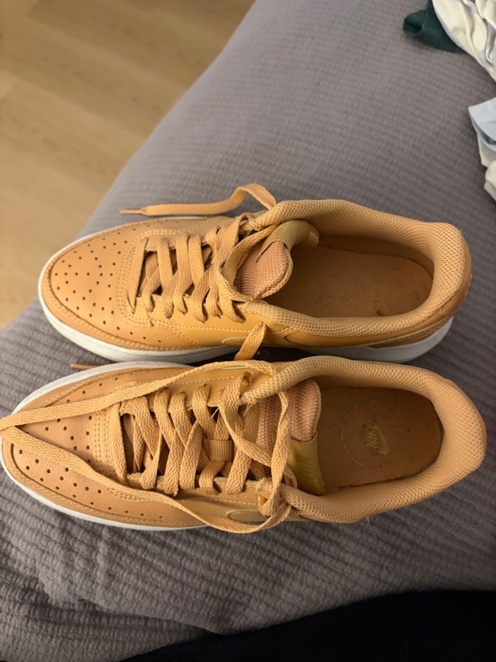 Nike Platform Sneakers in Cognac with White Sole - Picture 3 of 4